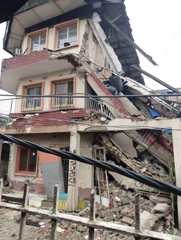 2-Storey Building Collapses During Downpour In Lagos – TheNGblog