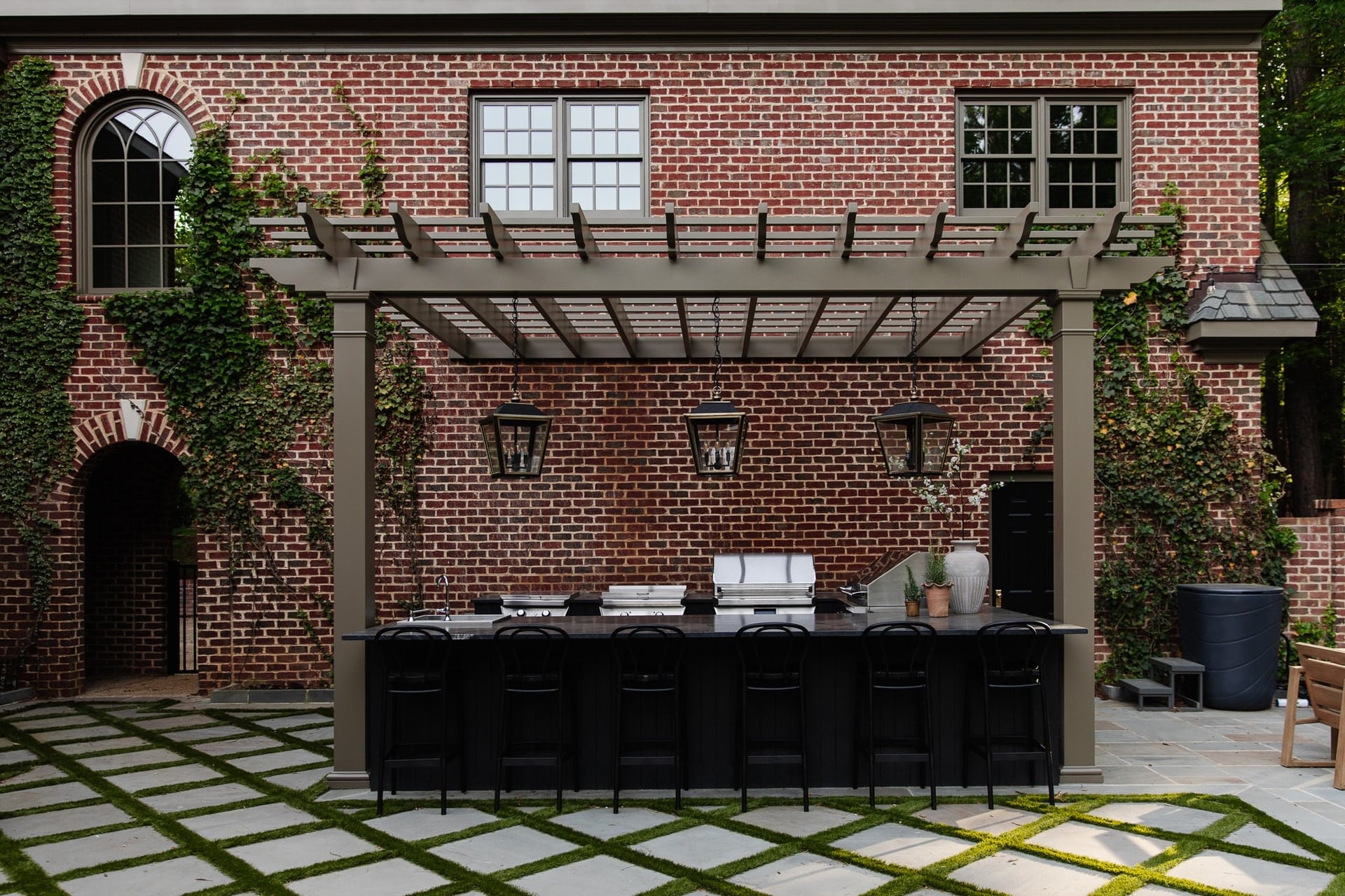 3 Things I Would Change About Our Outdoor Kitchen