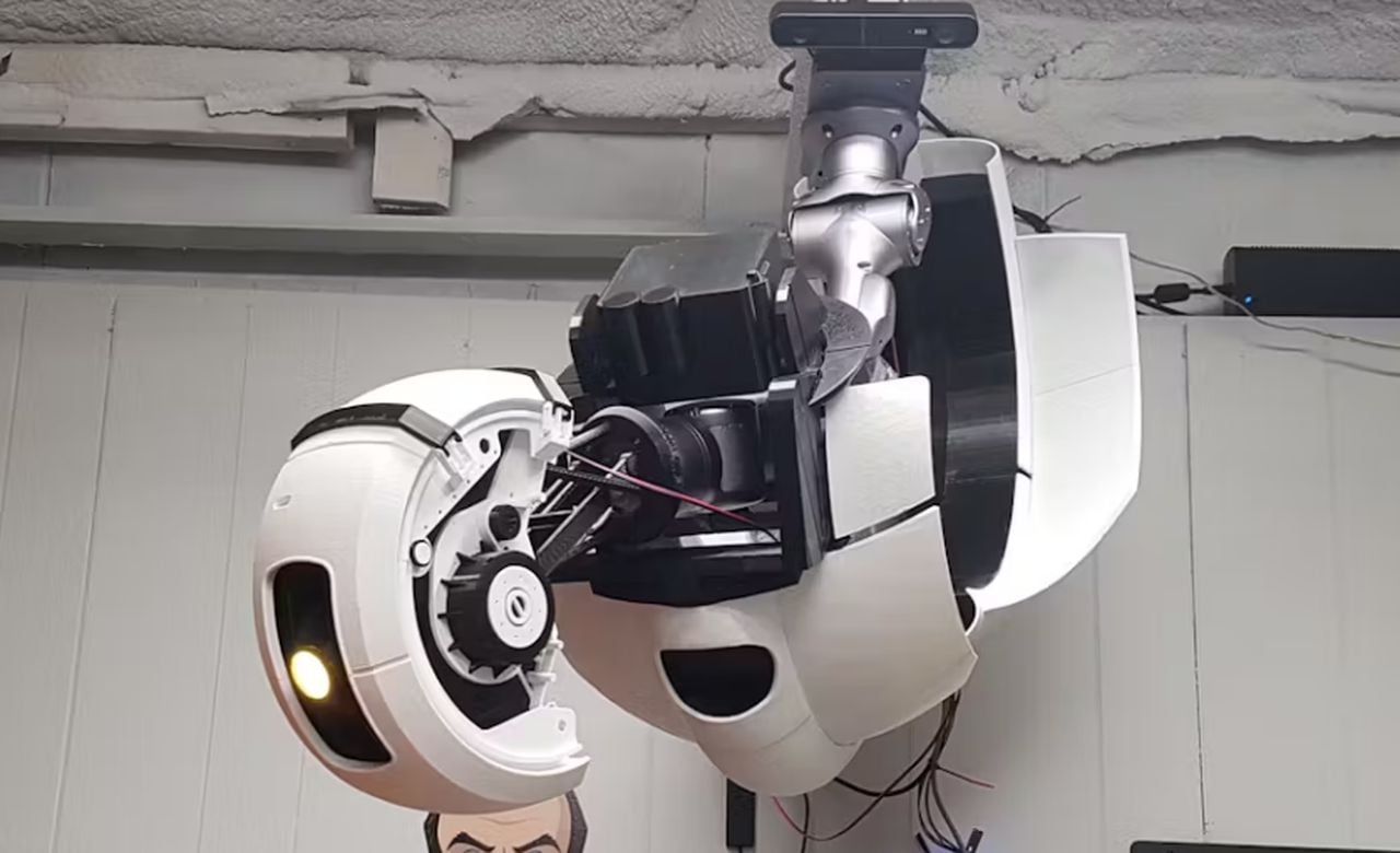 GLaDOS Robot project using artificial intelligence