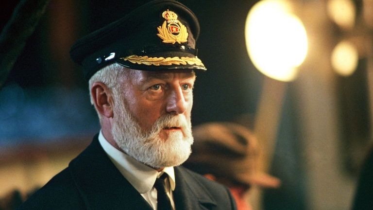 Bernard Hill, of Titanic and Lord of the Rings, Dead at 79