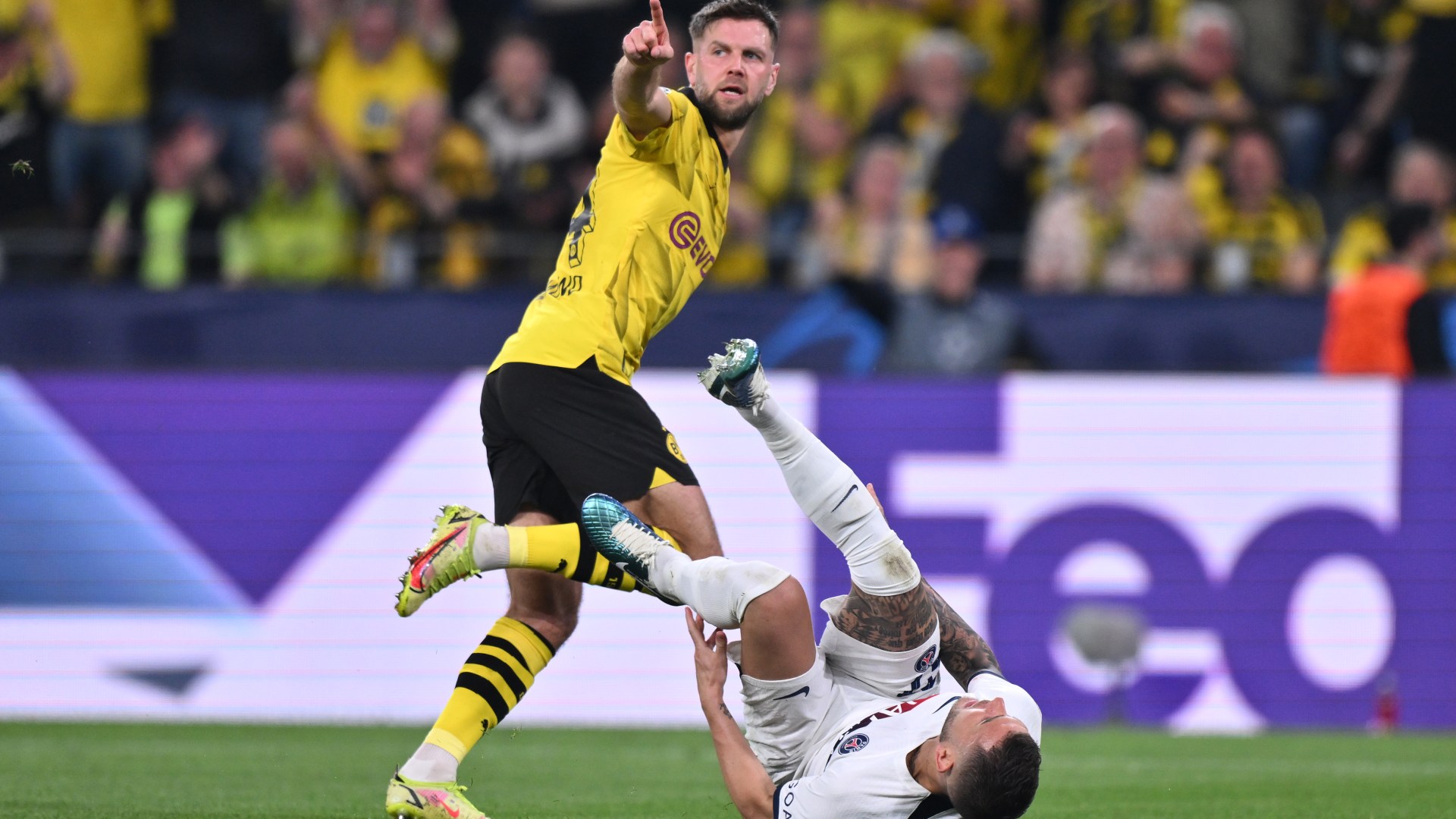 Borussia Dortmund 1-0 PSG LIVE RESULT: Fullkrug fires hosts to crucial first leg win in huge Champions League semi-final