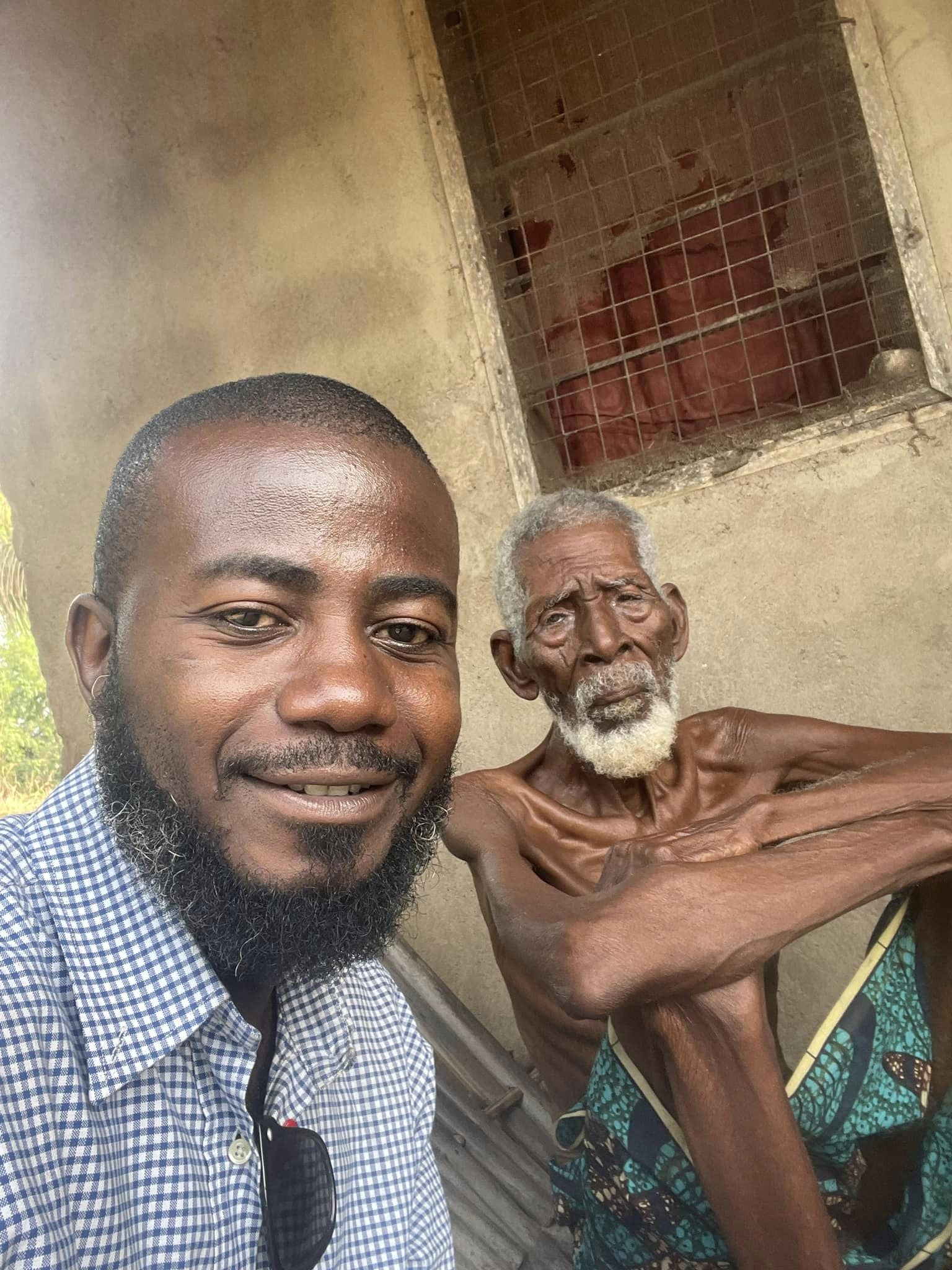 Man Shares Photos Of The Oldest Man In His Village Who He Claims Is Over 130 Years Old – TheNGblog