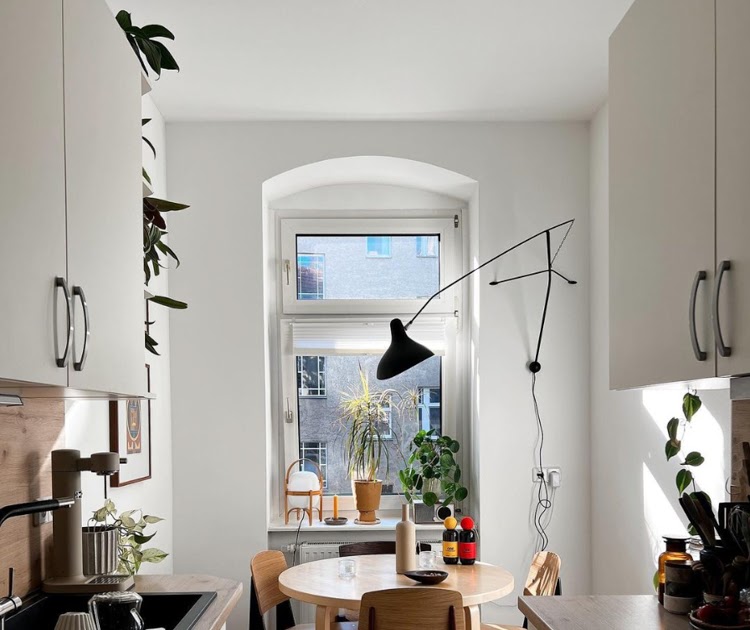 Plants, Art and Design in a Beautiful Berlin Apartment