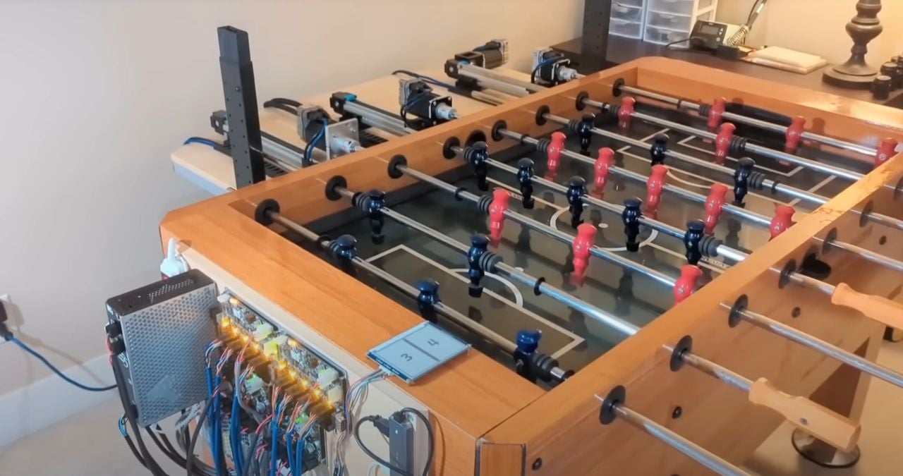 Awesome robotic foosball table features AI, Vision and Machine Learning