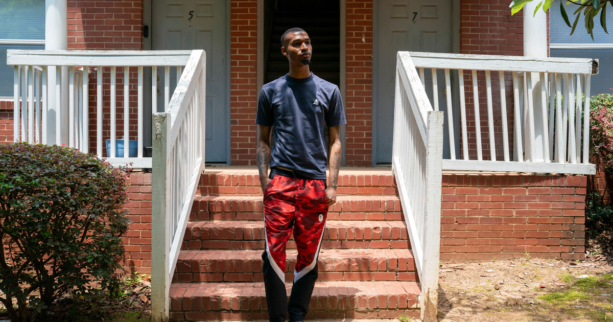 Georgia Fails to Help Foster Youth in Need of Housing Vouchers — ProPublica