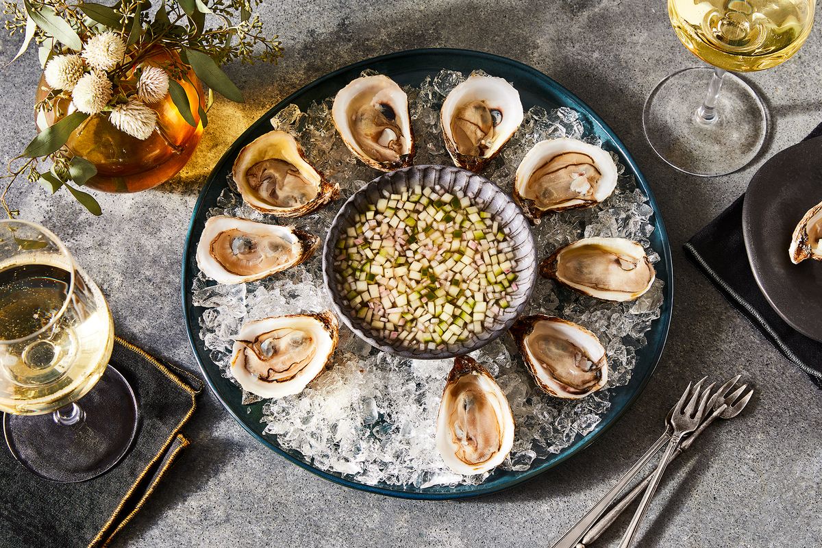 How to Shuck Oysters—Our Complete Guide To Shucking Oysters