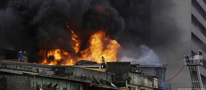 JUST IN: Popular Abuja Market On Fire – TheNGblog