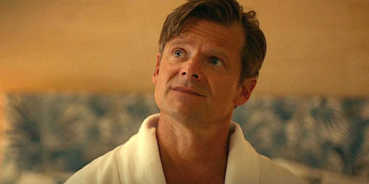 Steve Zahn Joins Glen Powell in CHAD POWERS Hulu Comedy Series — GeekTyrant