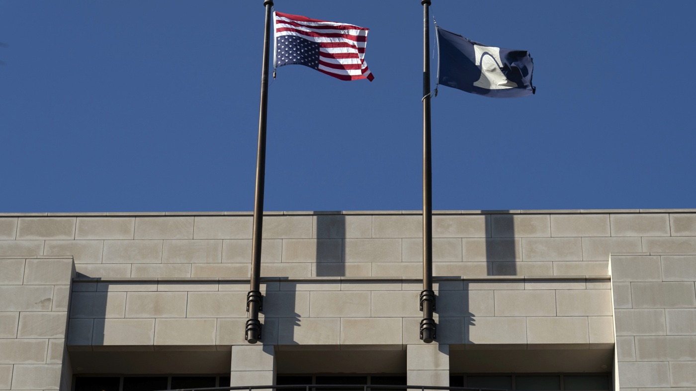 The upside-down American flag becomes a pro-Trump protest : NPR