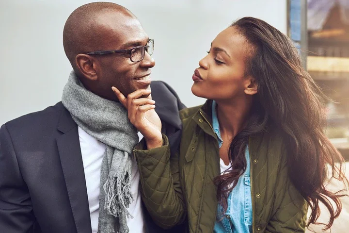 Ladies, Here Are 7 Signs Of A Mature Man – TheNGblog