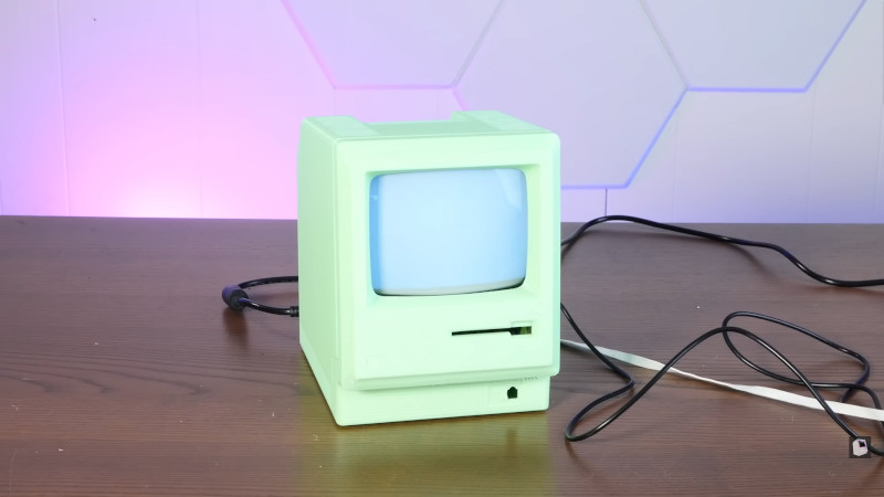 This Home Made Mac Has A Real CRT