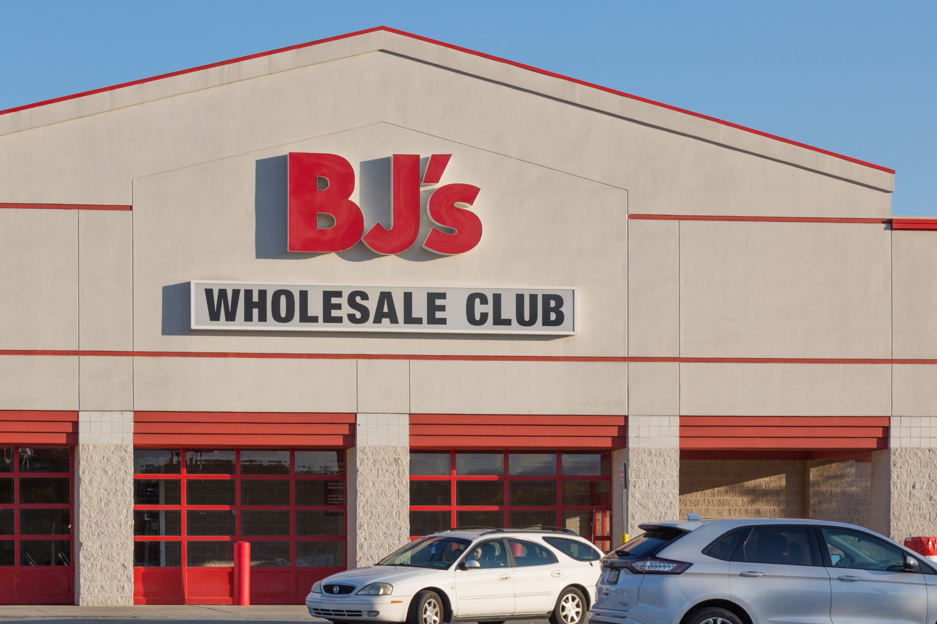 BJ’s Wholesale Club Is Offering Gas As Cheap As 1 Cent Per Gallon Right Now