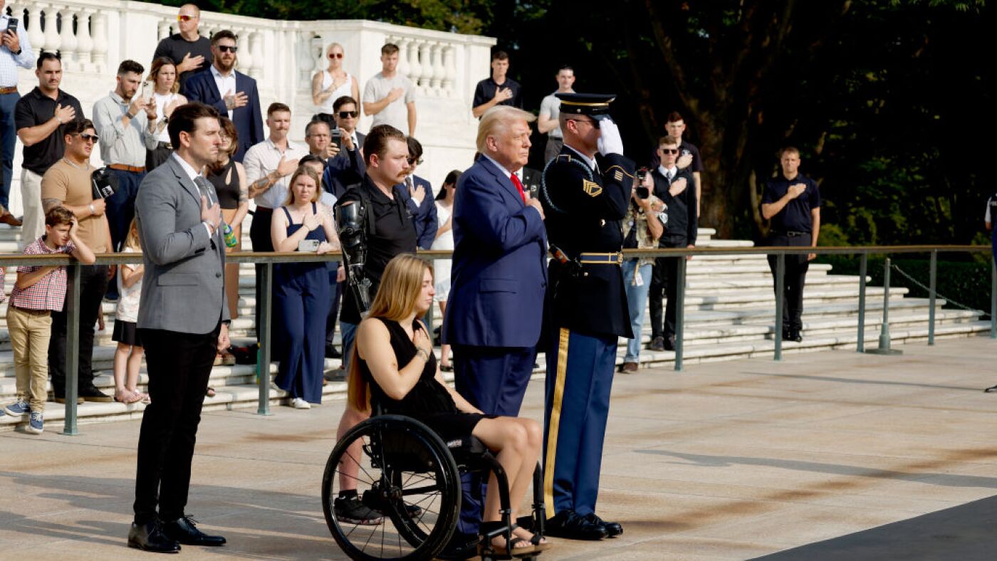 Despite evidence, Trump calls Arlington Cemetery incident a ‘made up story’ : NPR