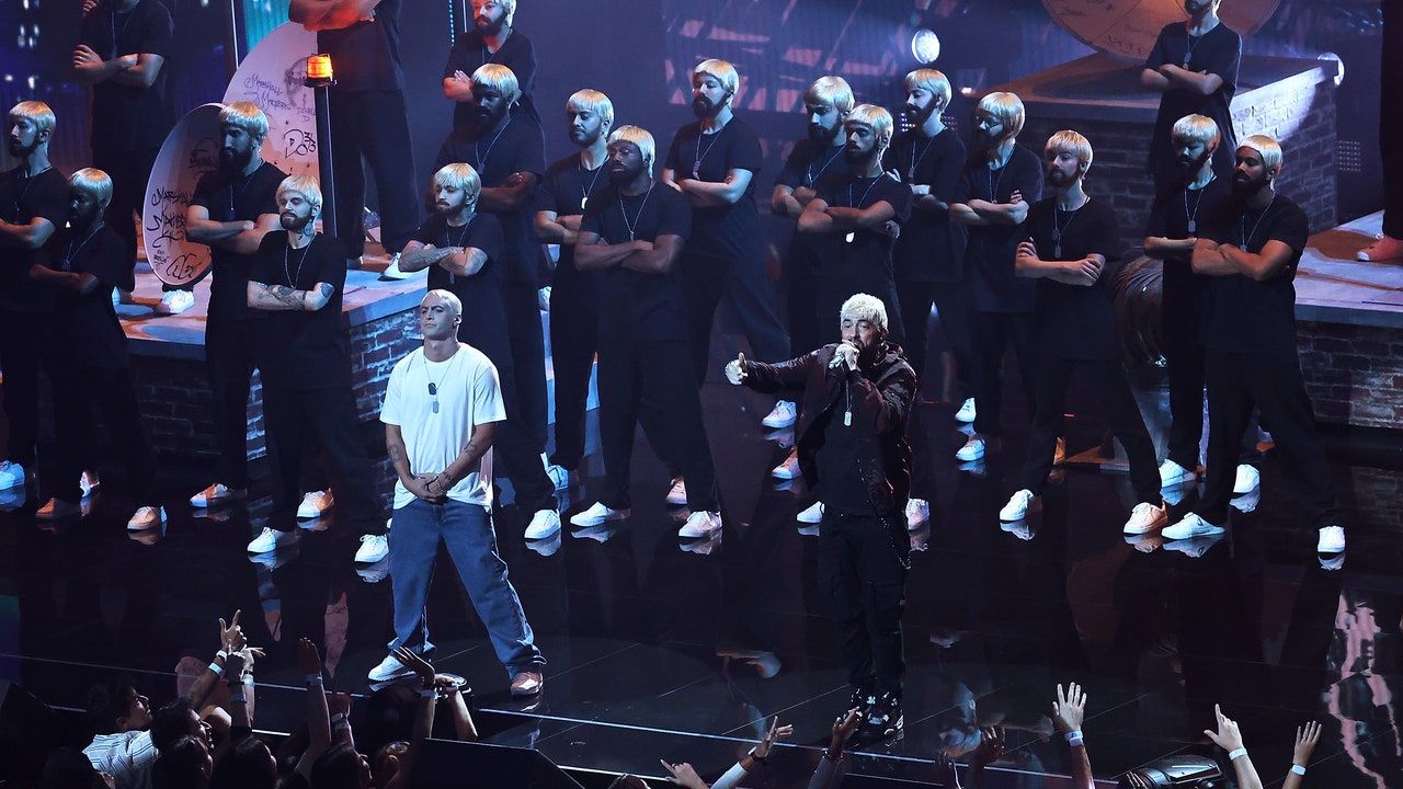 Eminem Opens 2024 MTV VMAs with “Houdini” and “Somebody Save Me”