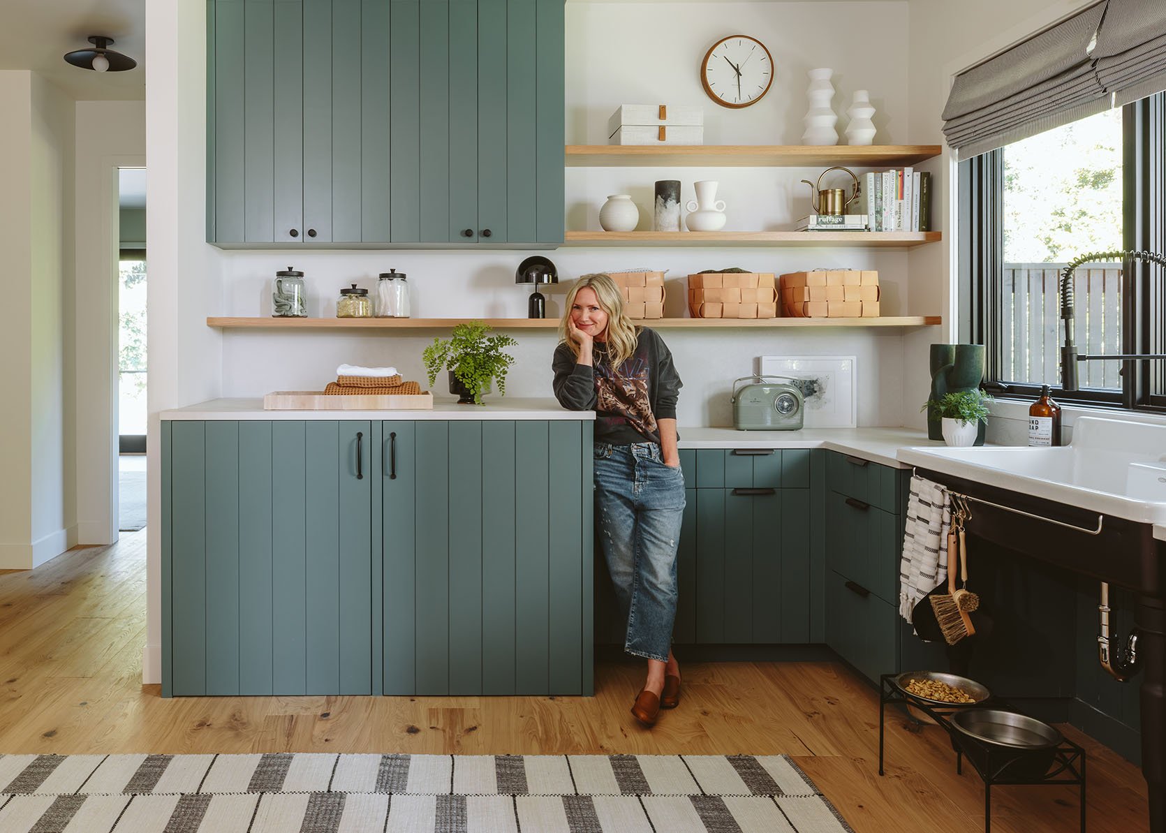 My Brother’s River House Mudroom Reveal – A Fantasy Utility Room For The Whole Family