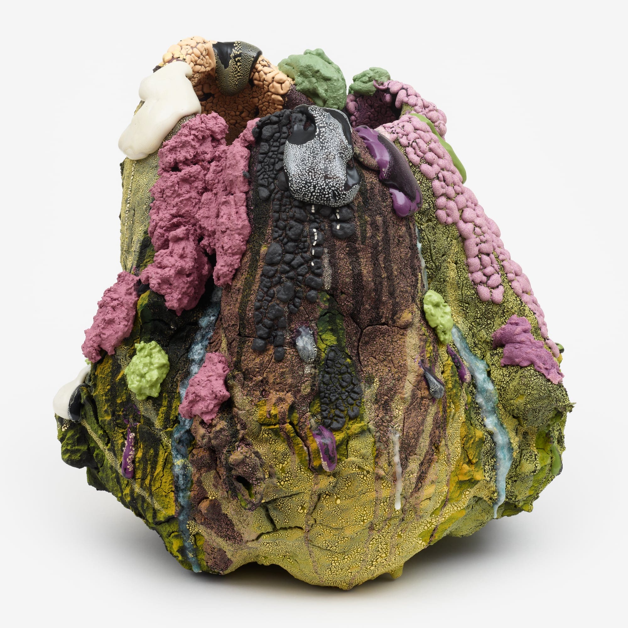 Volcanic Ash and Lush Tropics Inspire Brian Rochefort’s Unearthly Ceramics — Colossal