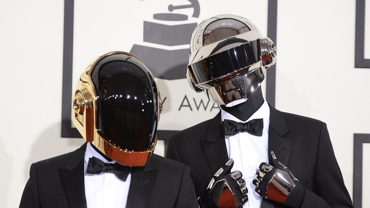 Fan’s LEGO Recreation of Daft Punk’s Alive 2007 Tour Could Become Official Set