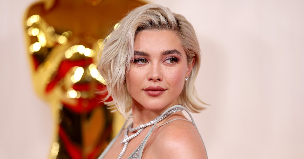 Florence Pugh Wants To Talk About Motherhood & Ambition