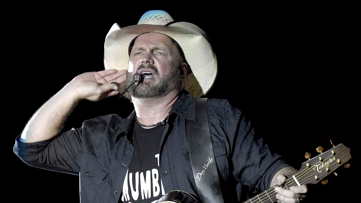 Garth Brooks Names Sexual Assault Accuser in New Lawsuit