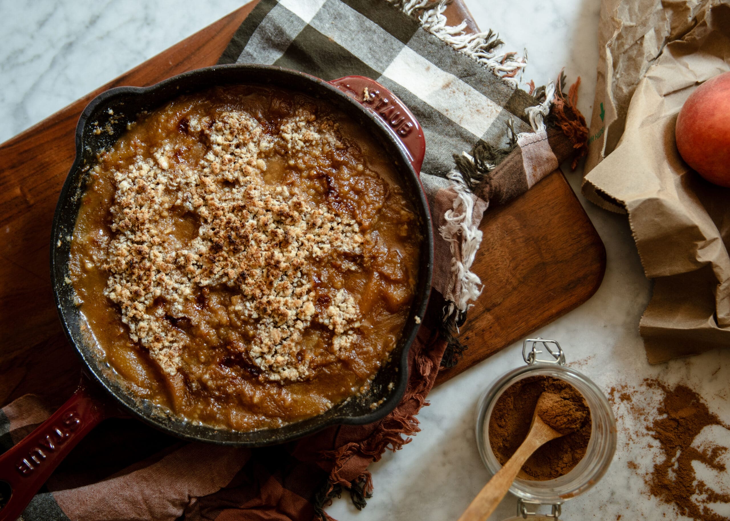 Spiced Peach Crumble – Chris Loves Julia